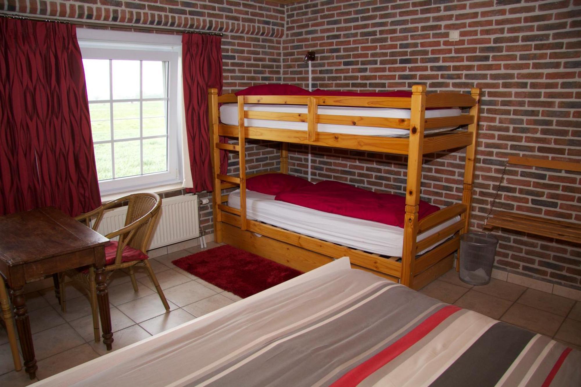Breeden Steeger Hoeve Lichtervelde 객실 사진
