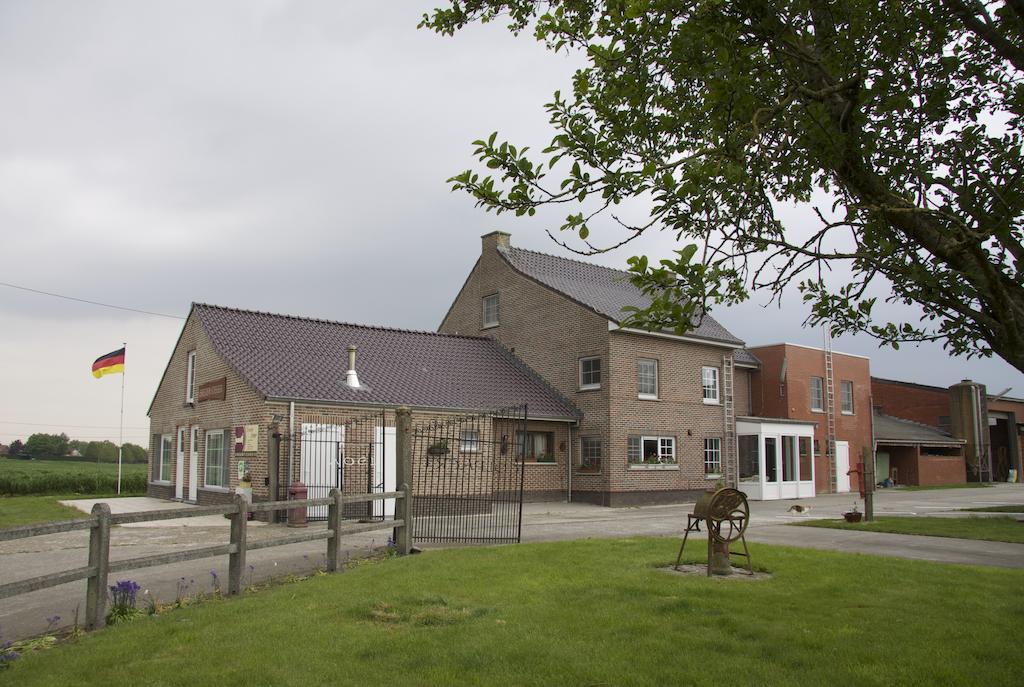 Breeden Steeger Hoeve Lichtervelde 외부 사진